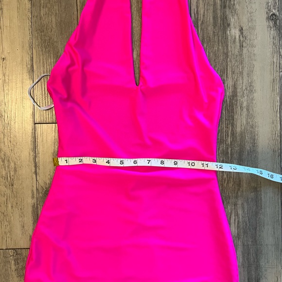 NWT Superdown halter double lined barbie minidress - Picture 7 of 7